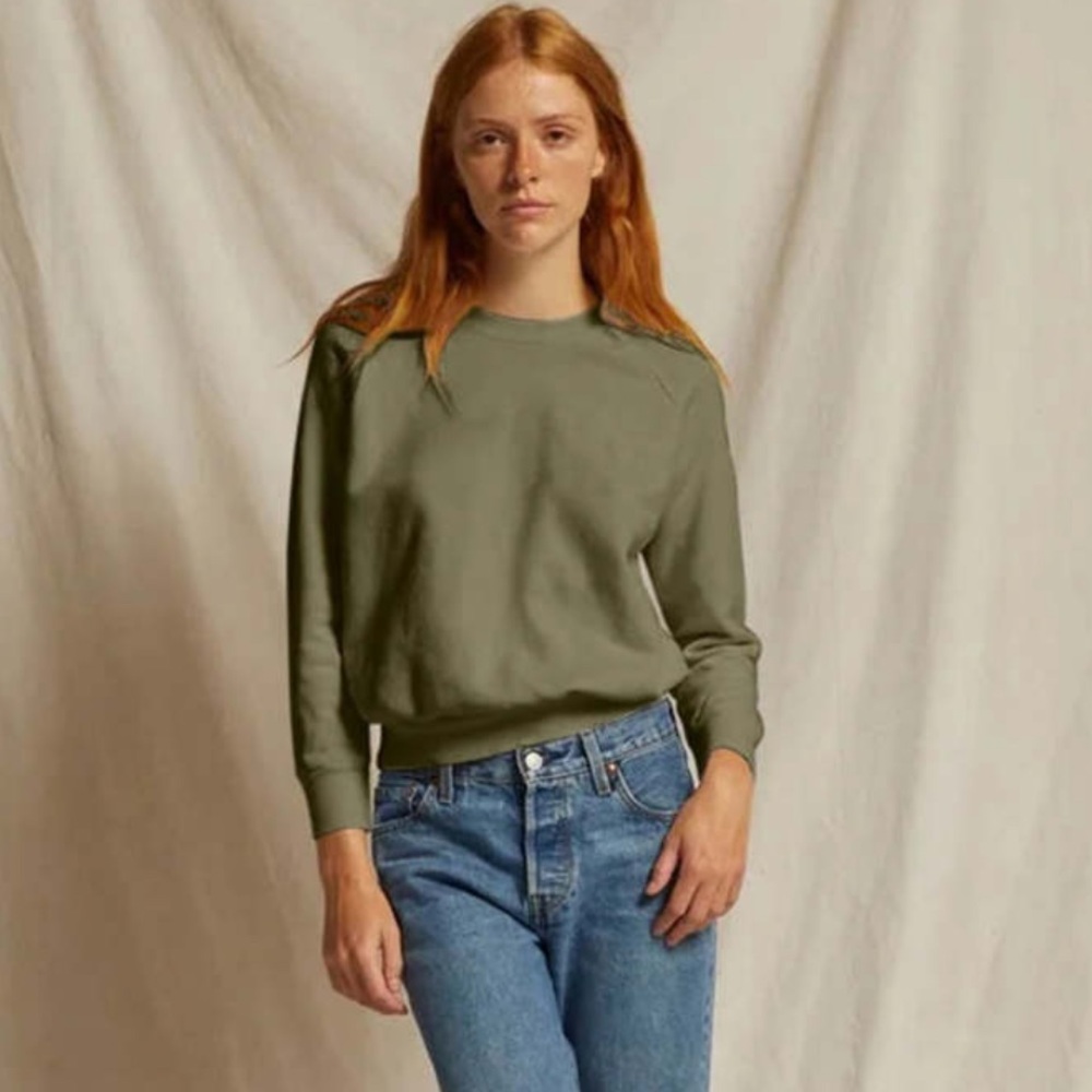 perfectwhitetee Lennon shrunken sweatshirt Size Medium, olive green color